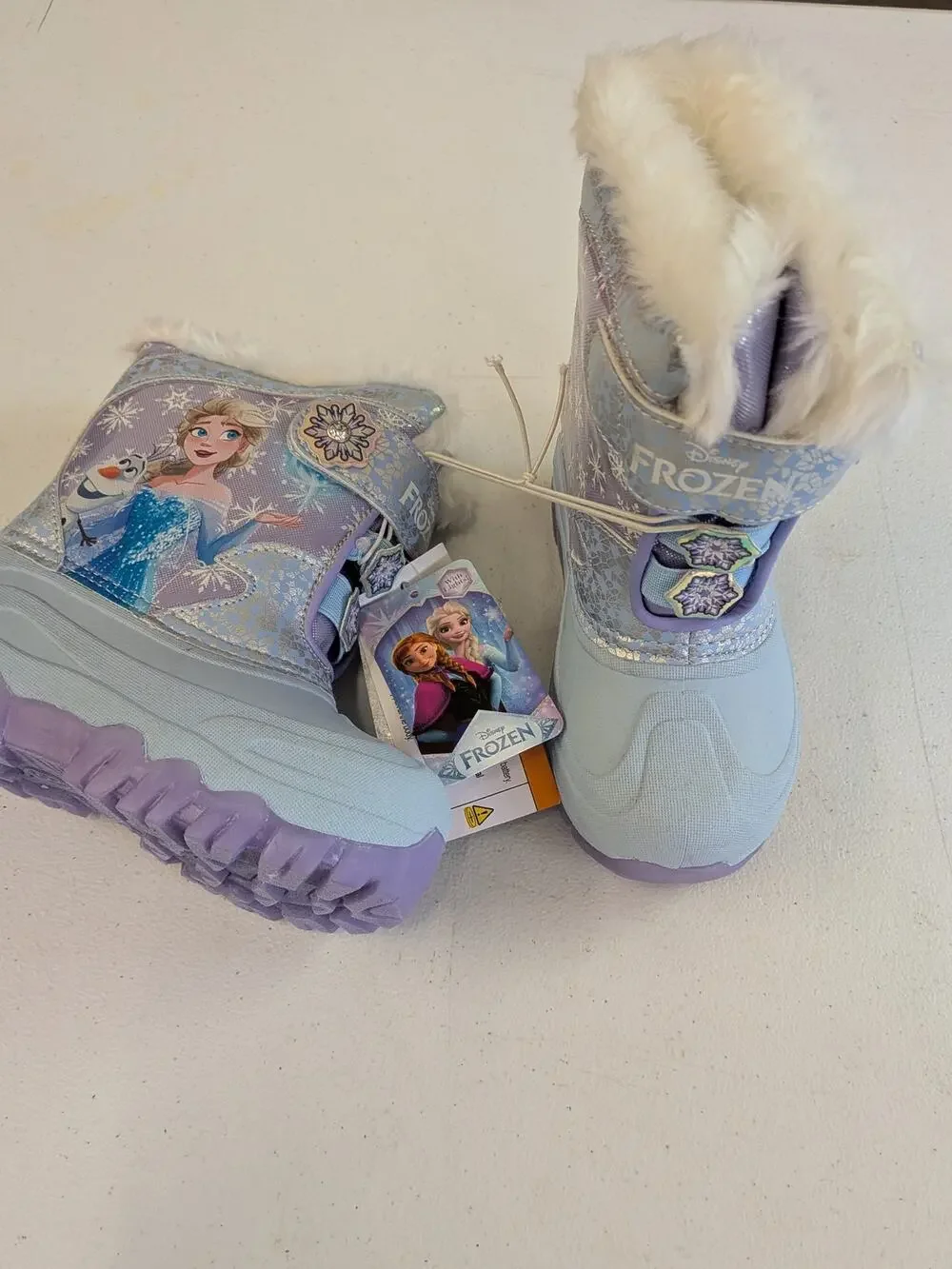 Disney Frozen Girls Winter Snow Boots – Anna & Olaf Faux Fur Light-Up Boots
